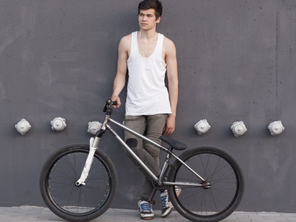 Andrew Fedorenko bikecheck Dartmoor Freaky 2015 + RS Sektor RL